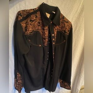 Scully. Men’s large long sleeve snap down shirt